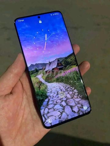 Samsung S20 PLUS - 2