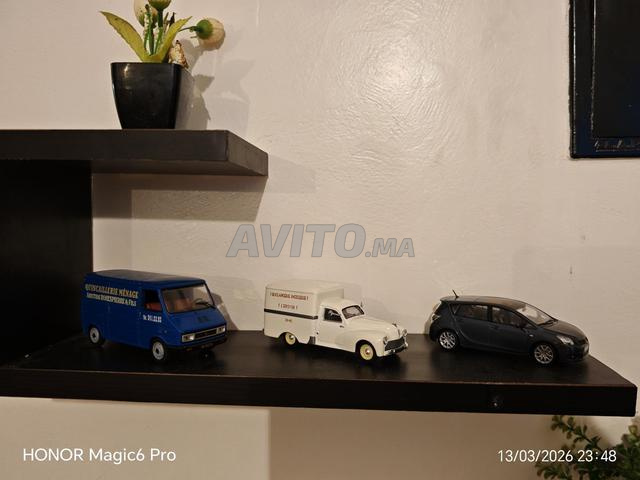 Miniature voiture 1/43