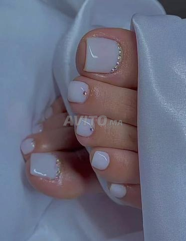 علب أظافر صناعية فاخرة شغل يدوي (Press on nails)