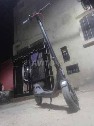 سكوتر كهربائي بحالة ممتازة - 2