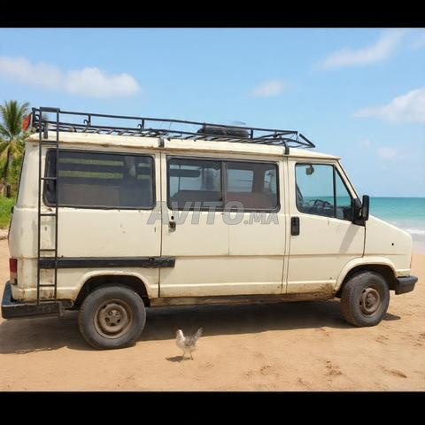 Camion modèle 1986 en bon état à vendre