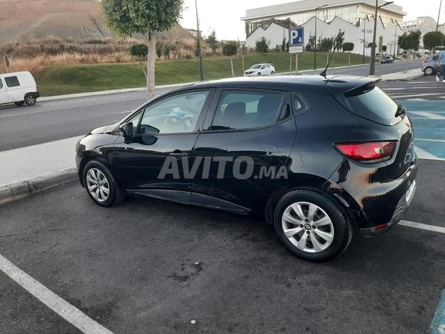 رينو كليو ديزل يدوية 2017 في طنجة - 2