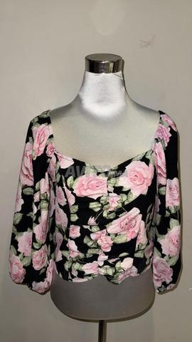 Haut Femme Fleuri Rose & Noir