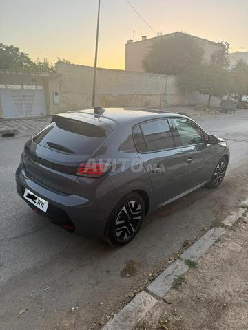 208 Allure 2026 - État Neuf / WW Maroc - 2