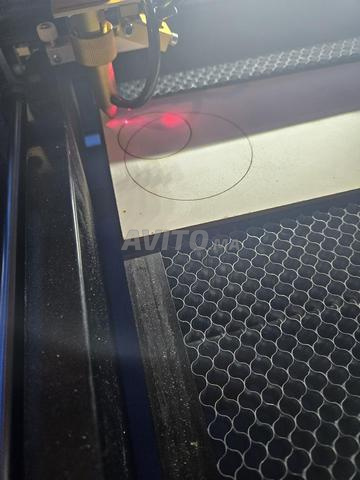 آلة ليزر للنقش والقطع CO2 40 واط