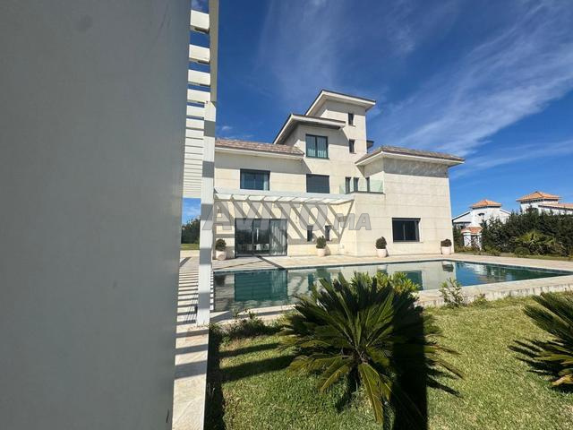 villa de luxe A vendre