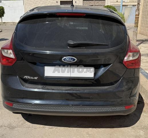 Ford Focus Diesel Manuelle 2014 finition sport - 2