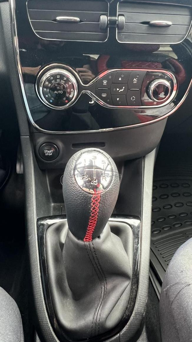 Renault Clio Diesel Manuelle 2014 à Agadir