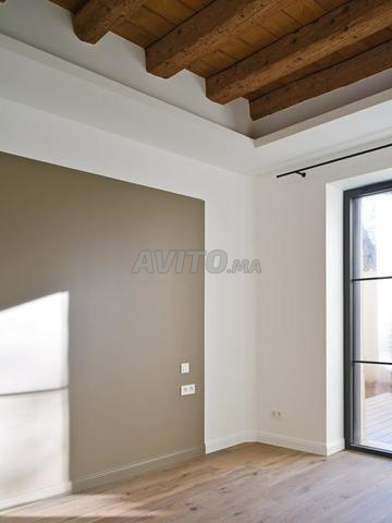 Appartement moyen à louer mensuellement