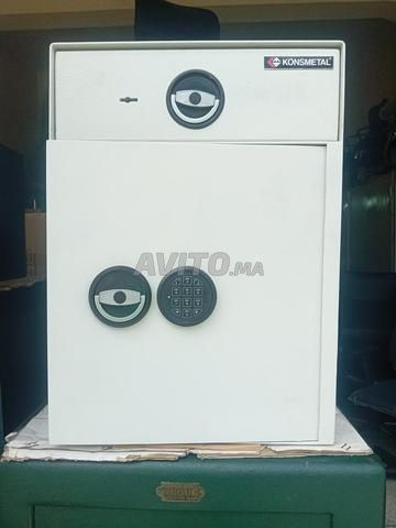 Coffre-fort blindé Tompocis 70kg électronique lat