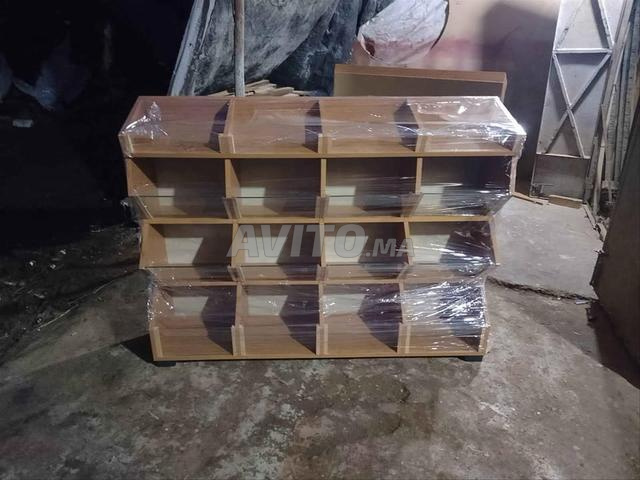 Présentoir en bois - 2