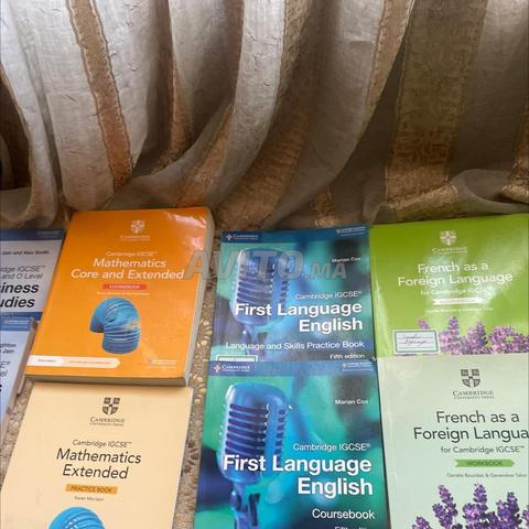 كتب جامعة كامبريدج الصحافة المرحلة 10 و 11 - 2