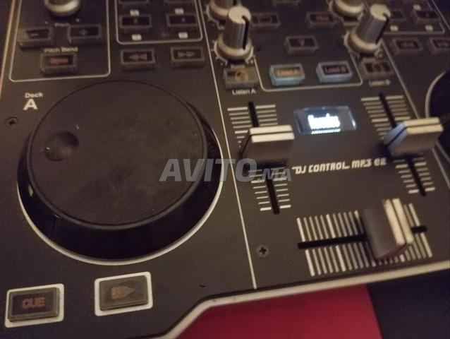 DJ Hercules وحدة تحكم خلط - 2