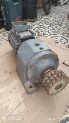 Moteur électrique industriel 380V avec réducteur