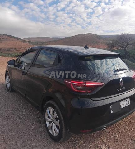 Renault Clio Diesel Manuelle 2023 à Marrakech - 2