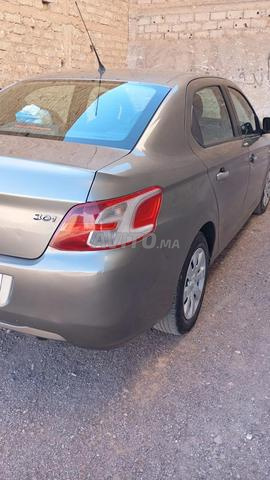 Peugeot 301 essence - 2
