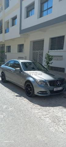 مرسيدس بنز 220 AMG موديل 2015، جميع الكماليات