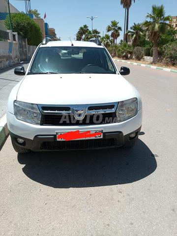 Voiture à vendre en propriété privée. Très bonne.