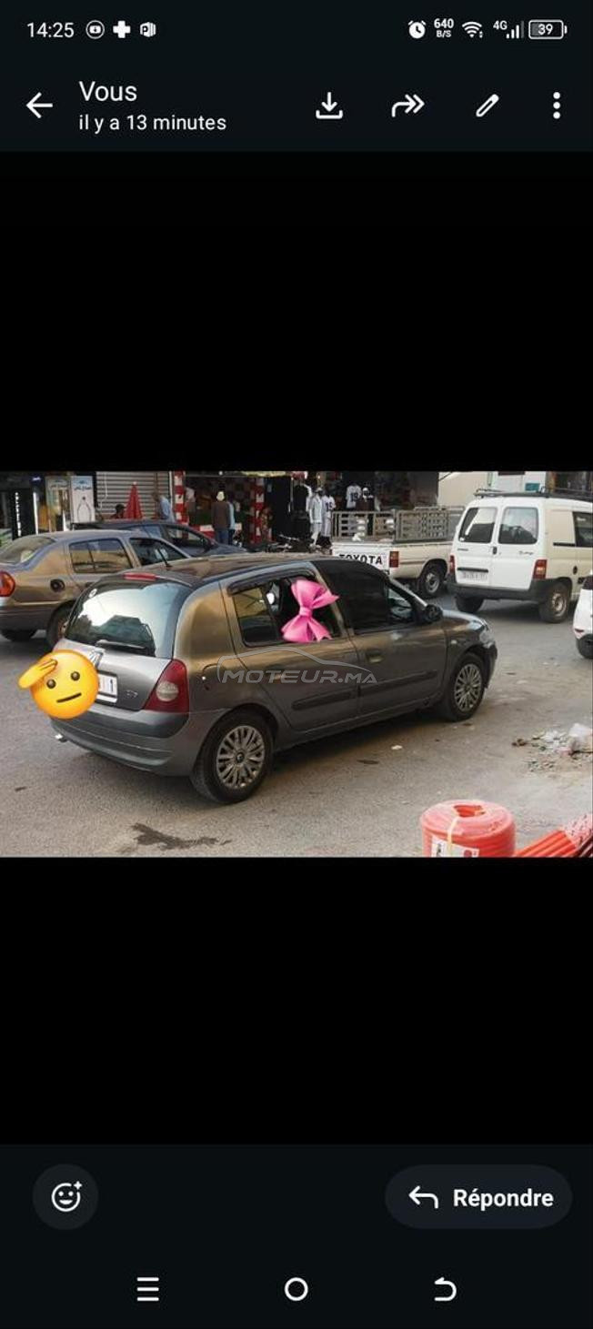 Renault Clio Essence Manuelle 2003