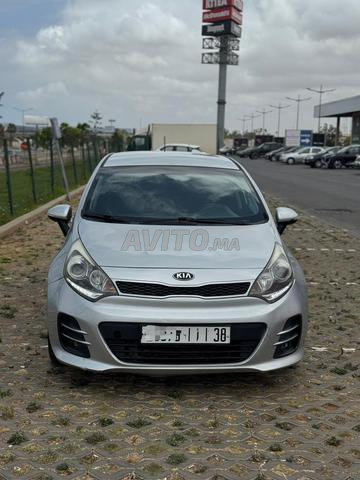 Kia Rio 2017 Ecoboost diesel propre - 2
