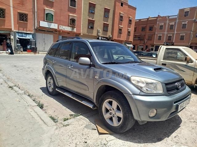 Toyota RAV4 - 2
