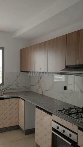 Appartement à louer 82 m² à Temara - 2