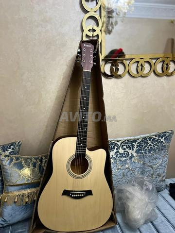 جيتار صوتي شعبي