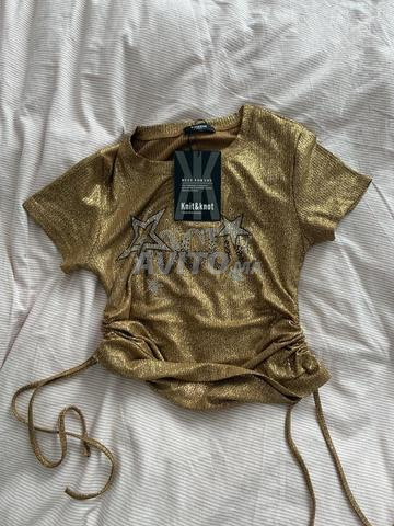 Crop Top Doré Métallique VOGUE– NEUF - 2