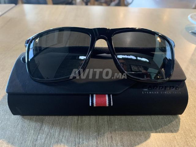 Lunettes de soleil homme Carrera neuves