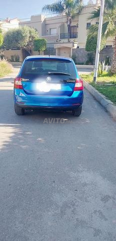Skoda Spaceback bleue à vendre - 2