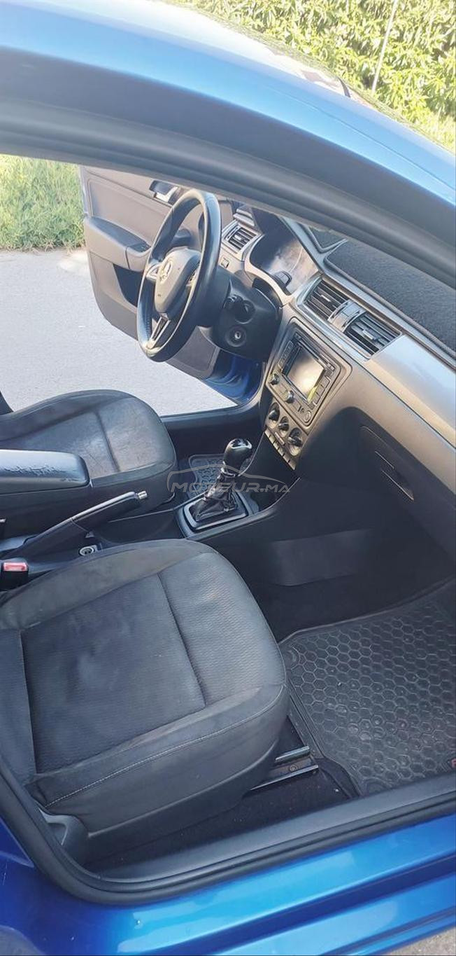 skoda spaceback bleu à vendre 