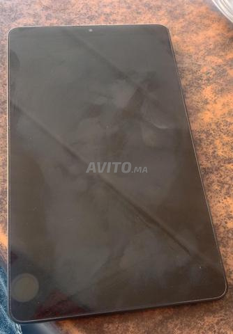 Samsung Galaxy Tab A9 LTE (4GB / 64GB)