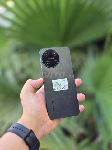 REALME 11 - 2