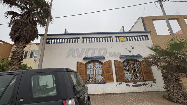 منزل زاوية، بدون إطلالة على الجار، مقابل البحر - 2