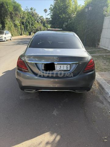 Class C 220 Amg Ligne. - 2
