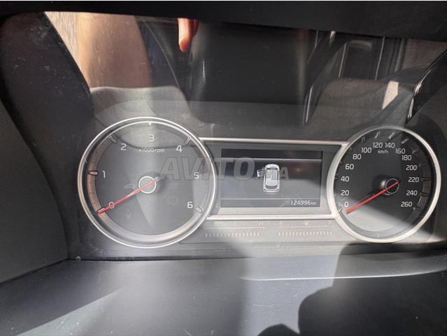 كيا سورينتو AWD للبيع