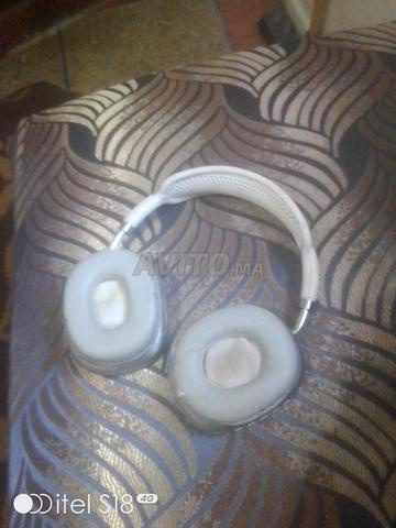 Casques à vendre