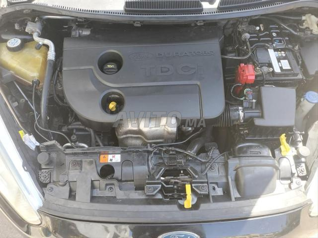 Ford Fiesta Titanium - 2