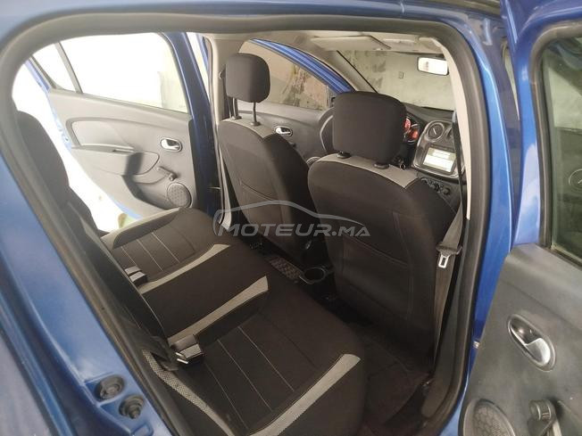 voiture en très bonne état garantie 1 mois 