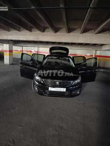 Peugeot 308 full black - 2
