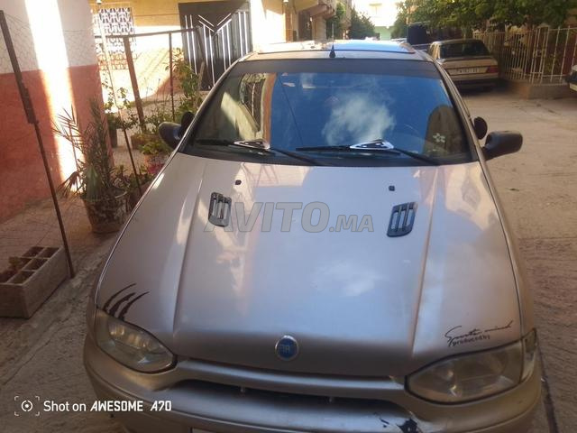 Voiture Fiat Palio modèle 2003 en excellent état - 2