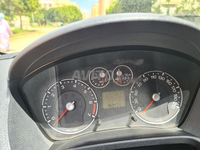 Ford Fiesta - 2