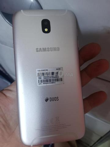 Samsung J7 pro 64go - 2
