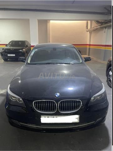 BMW الفئة الخامسة 530 i 2008