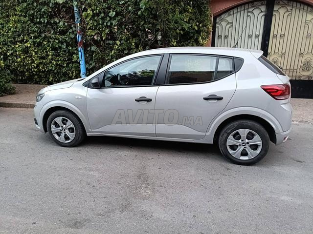 Dacia Sandero - 2