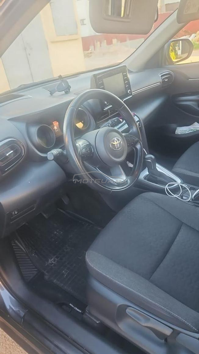 toyota yaris -hybrid