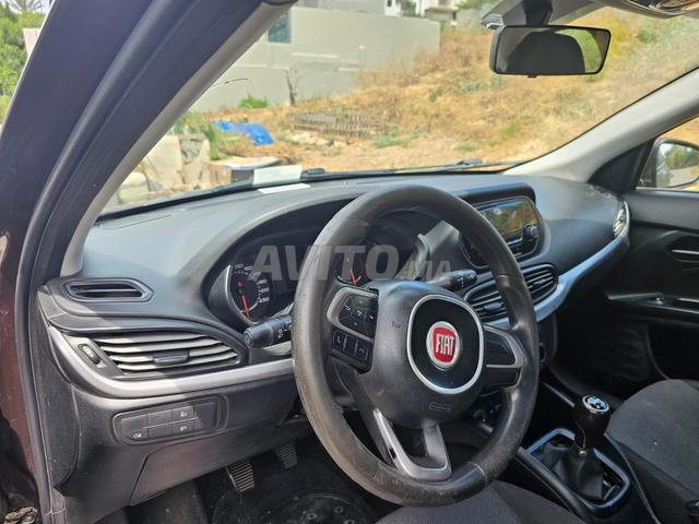 Fiat Tipo Diesel 2018 à Casablanca peu servi