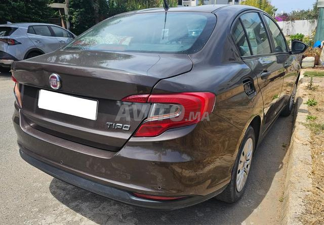 Fiat Tipo Diesel 2018 à Casablanca peu servi