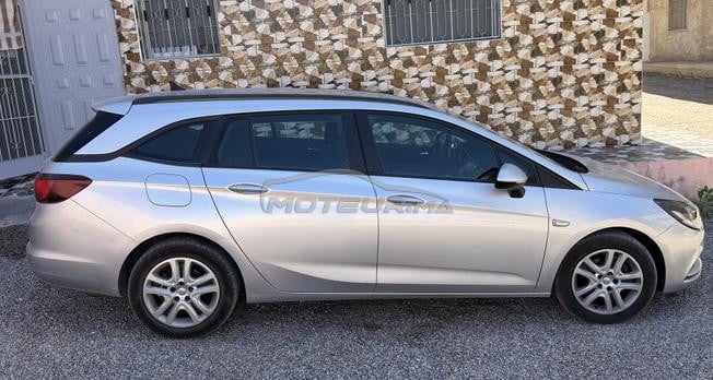 Opel Astra  2017