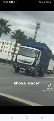 شاحنة 210